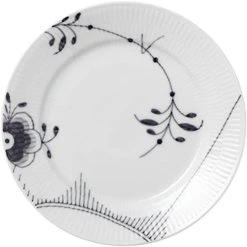 Royal Copenhagen Sort Mega Riflet 22 Cm. Tallerken