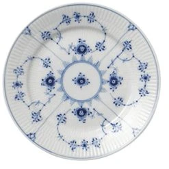 Royal Copenhagen Musselmalet Riflet 19 Cm. Flad Tallerken