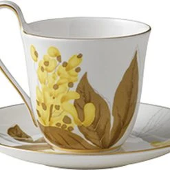 Royal Copenhagen Flora 27 Cl. Højhankskop Med Underkop - Guldregn