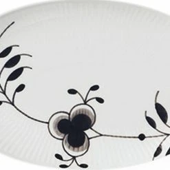 Royal Copenhagen Sort Mega Riflet 23 Cm. Asiette